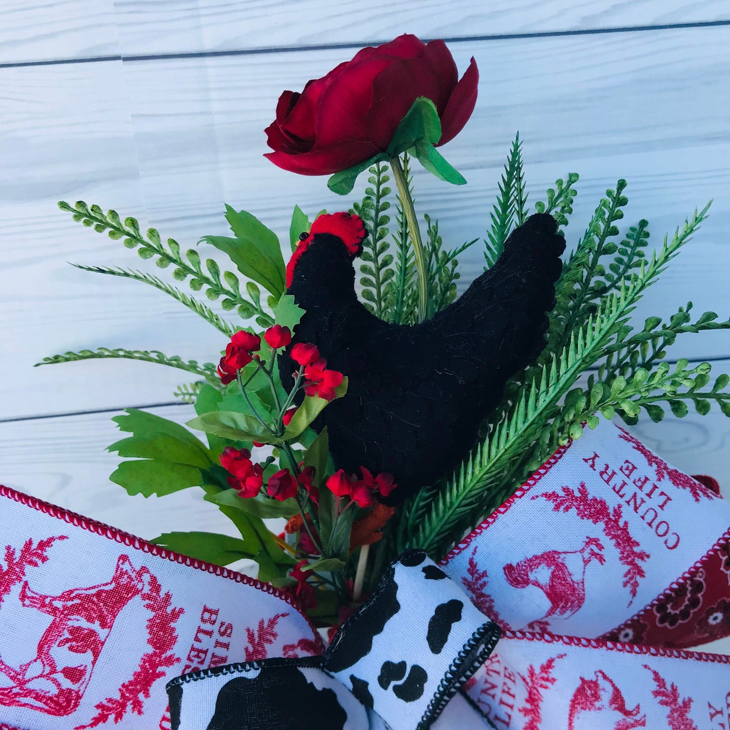 Modern Farmhouse Lantern Swag, Cow Chicken Pig Decorative Bow, Red Bandanna Decorative Birdcage Attachment, Country Farm Felt Chicken Swag