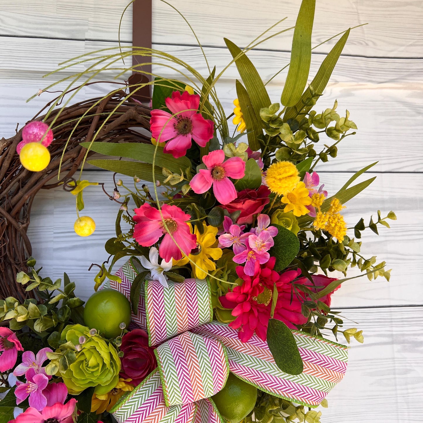 Summer Lime Wreath, Cinco de Mayo Wreath, Summertime Citrus door Hanger, Flower Decor, Floral Fiesta Door Hanger, Rabge Hood Kitchen decor