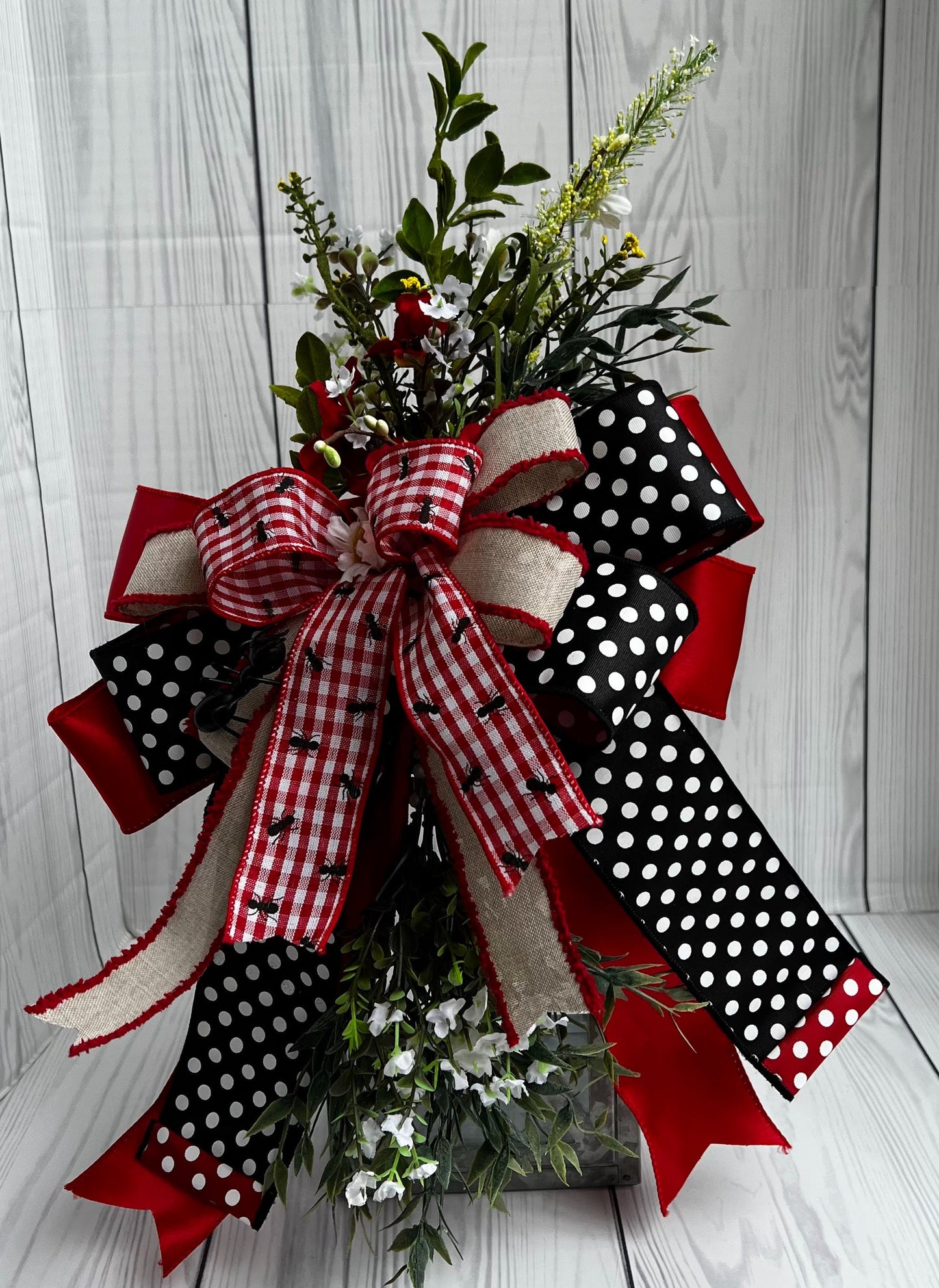 Ant Picnic Decor, Summer Lantern Swag, Ant Wreath Bow, Spring Picnic, Front door hanger, Lantern bow, Ant Wreath Attachment, Picnic decor