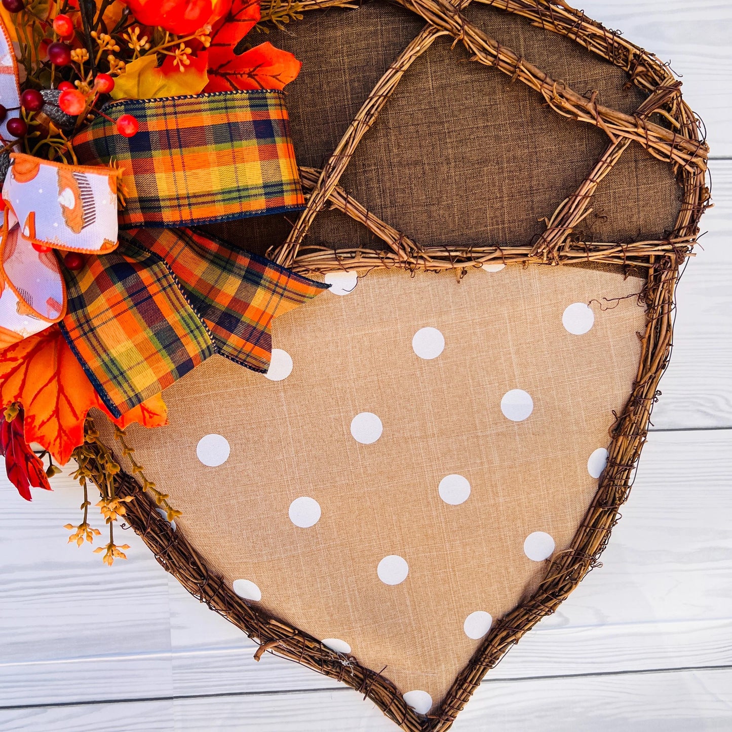 Rustic Acorn Twig Wreath with Fall Leaves & Pumpkins 🍁