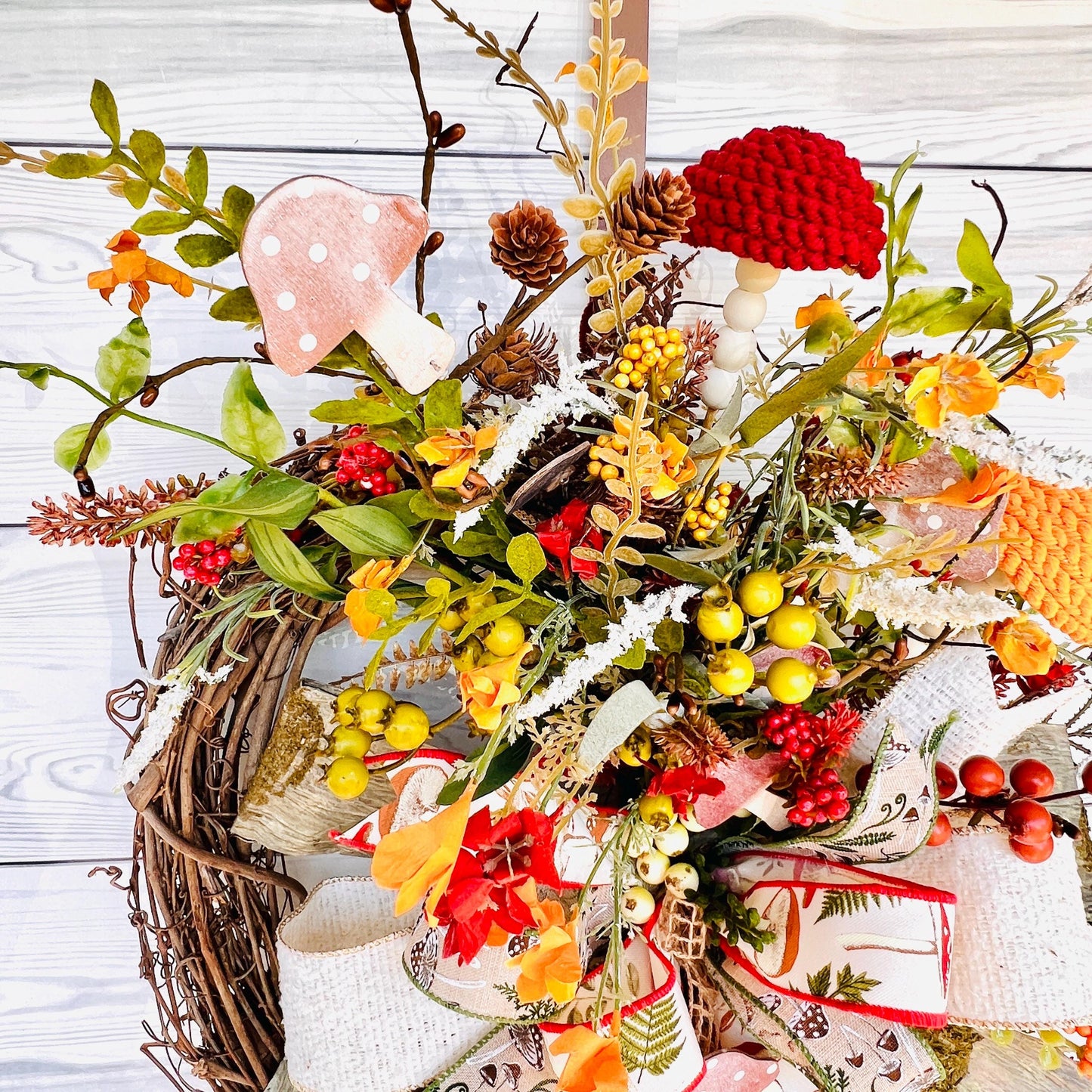 Boho Mushroom Wreath β Neutral Fall Rustic & Woodland Door Decor π€π