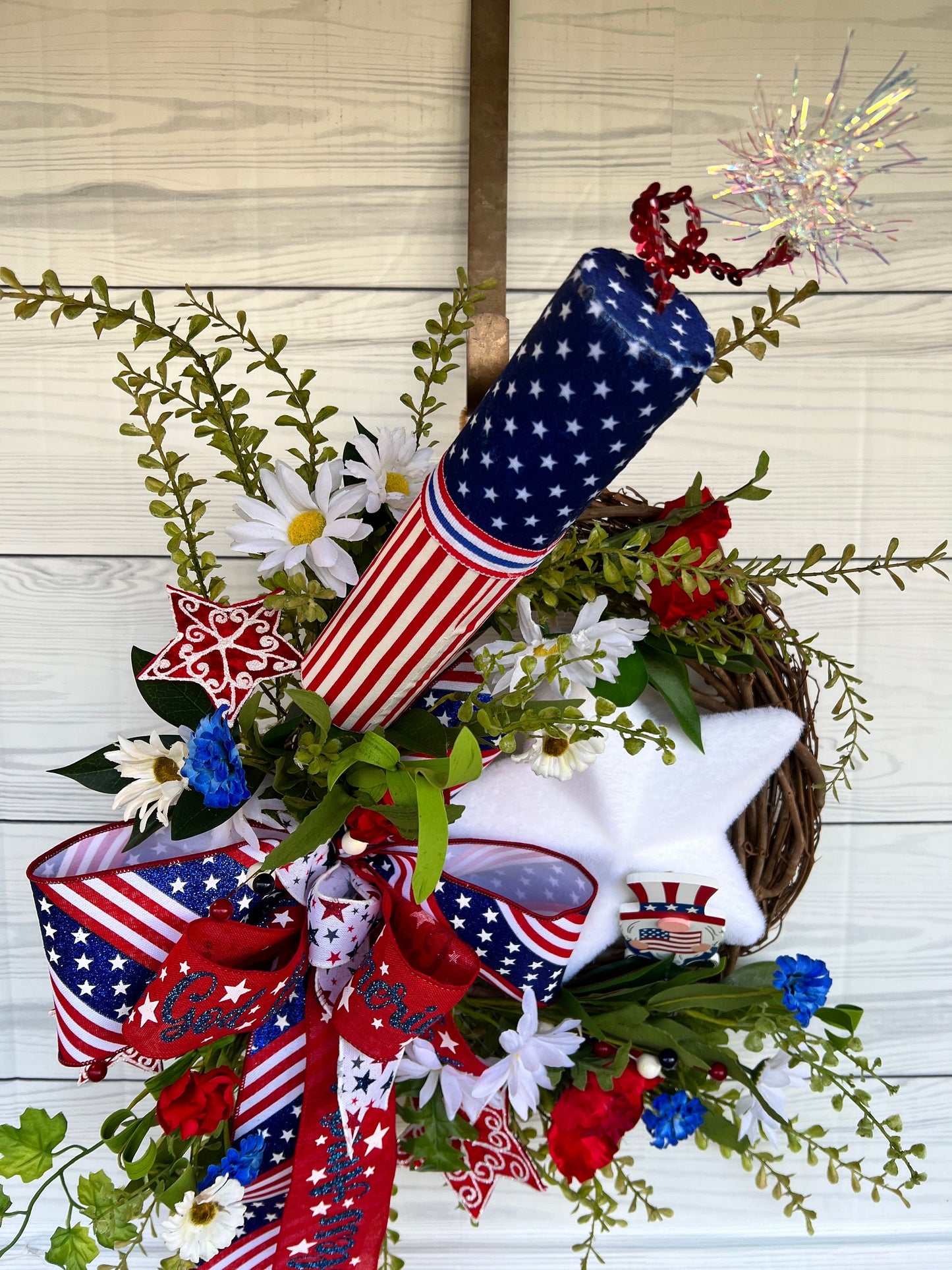 Fireworks grapevine door hanger, 4th of July, Patrotic Decor, Independence Day Wreath, Red White and Blue, Uncle Sam gnome, Stars & Stripes