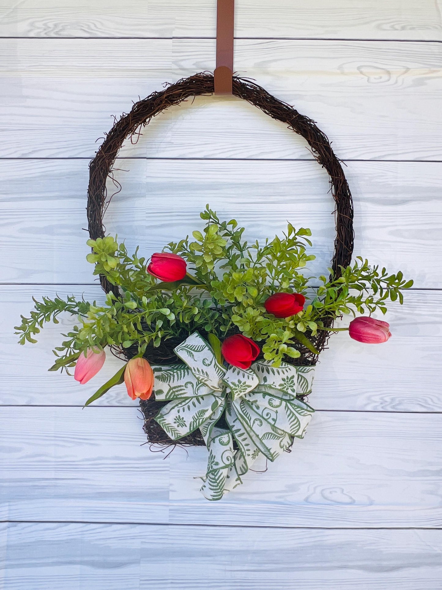 Real touch tulip Spring Wreath, door hanger, grapevine basket, home decor, door decor, Everyday greenery wreath, Gift for mom, May Day,