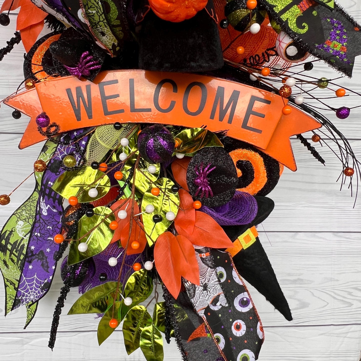 Halloween Witch Wreath – Whimsical Eyeball Deco Mesh Teardrop Swag 🧙