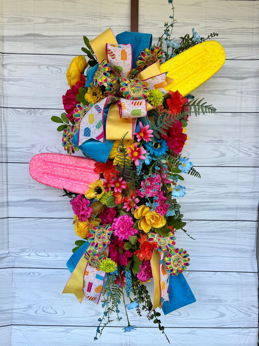 Summer Wreath, Cinco de Mayo Wreath, Summertime door Hanger,  Flower Decor, Floral Fiesta Door Hanger, Kitchen decor, gift idea, porch decor