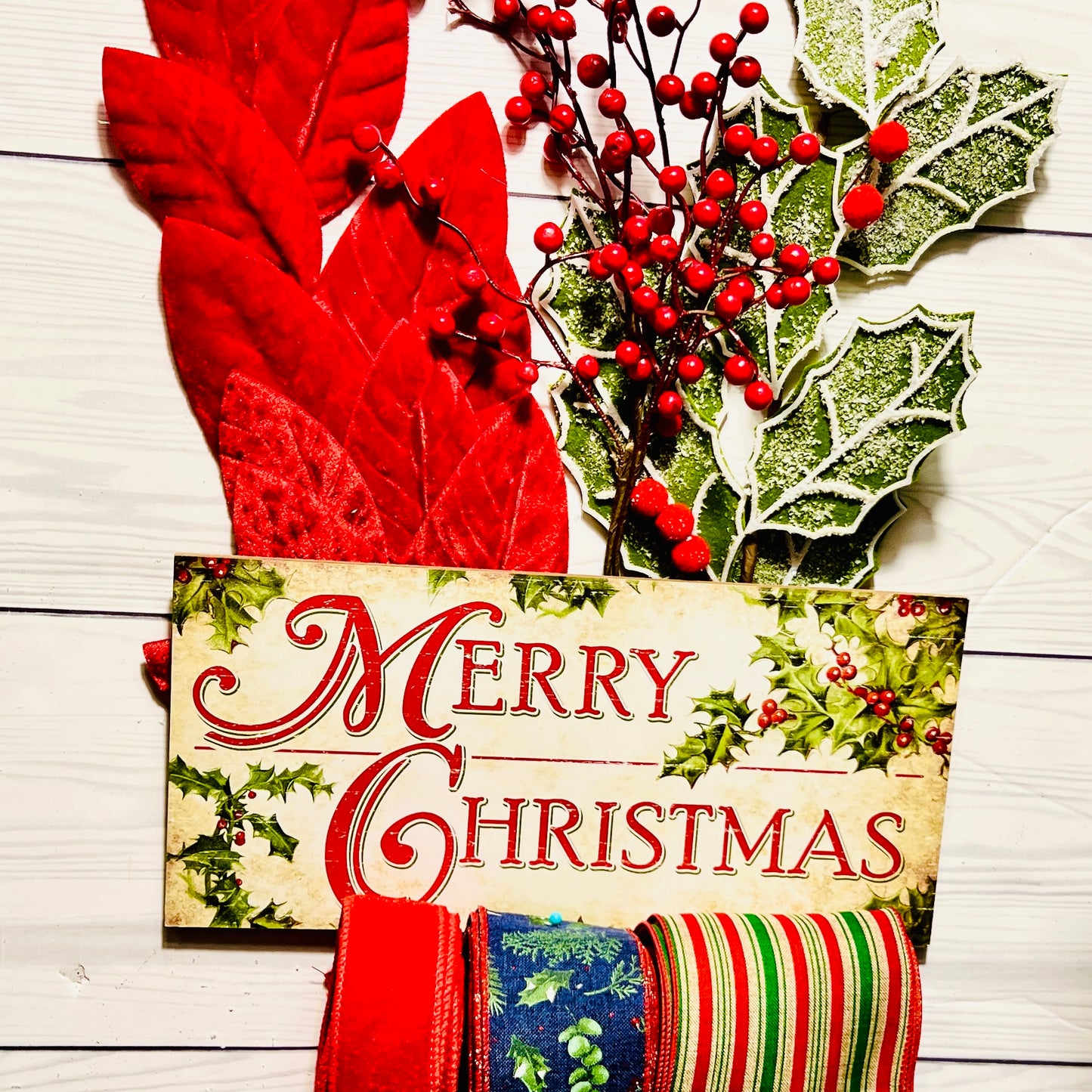 Rustic Merry Christmas Wreath & Centerpiece Kit – Holiday Holly Leaves Decor