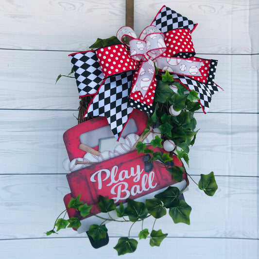 Baseball Grapevine Wreath for Front Door, Play Ball Decor, Year Round Door Hanger, Chicago Ivy Decoration, Sports Fan Gift, Father’s Day